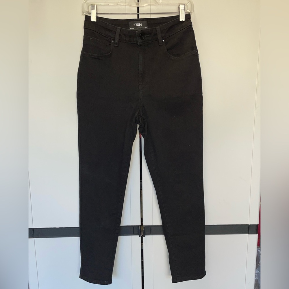 Aritzia Black Denim Jeans- Size 27